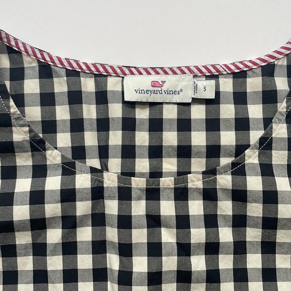 Vineyard Vines Top - Picture 2 of 4